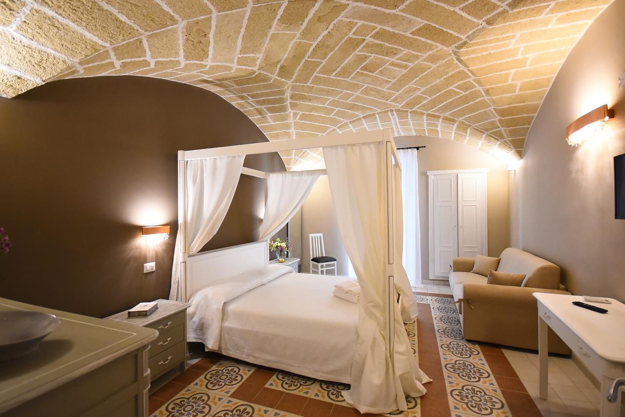 Couette-café Laura - Luxury 2*